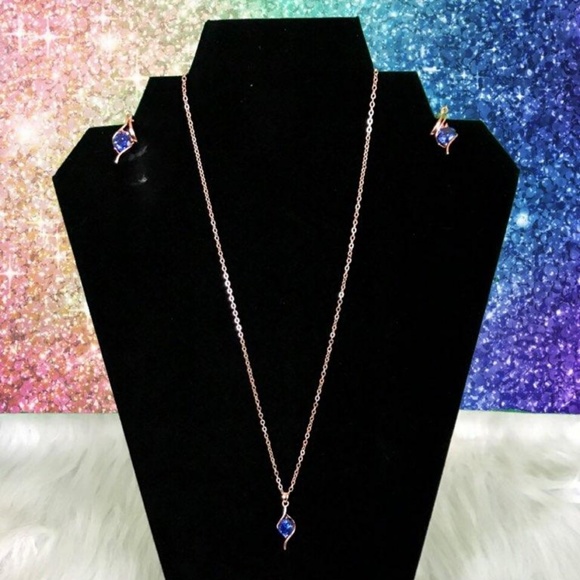Jewelry - Jewlery Jewelry - Jewlery